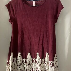 Burgundy shirt with Lace Hem